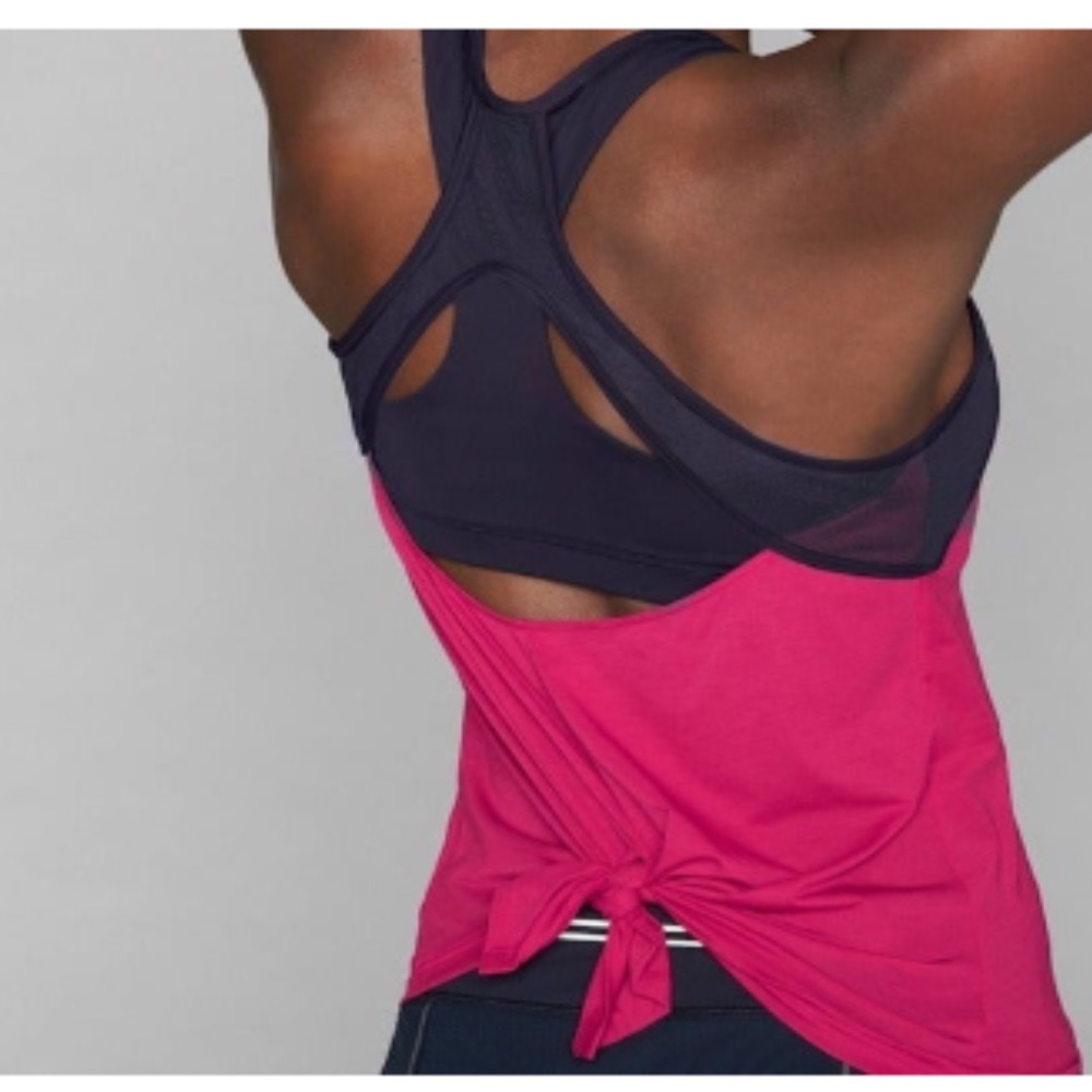 Athleta Essence CYA Support Top